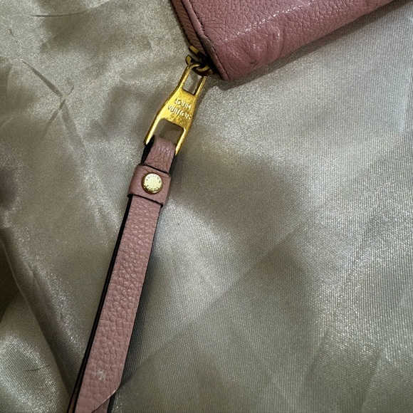 Louis Vuitton Empreinte Zippy Wallet - Picture 3 of 5